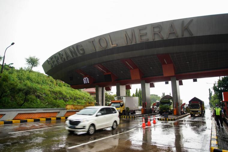 Gerbang Tol Tangerang - Merak. (foto, dok: ASTRA Infra Toll Road Tangerang-Merak)