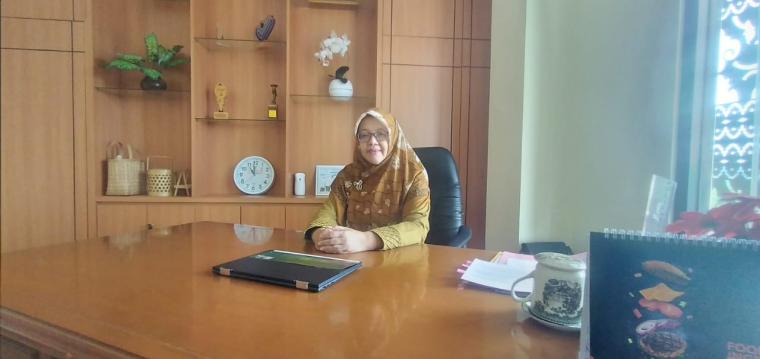 Kepala Disnakertrans Kabupaten Serang, Diana Ardhianty Utami (Foto: TitikNOL)