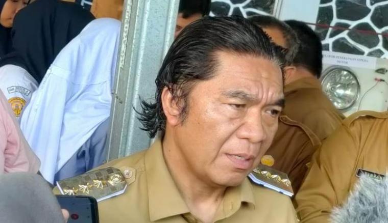 Penjabat (Pj) Gubernur Banten, Al Muktabar. (Foto: TitikNOL)