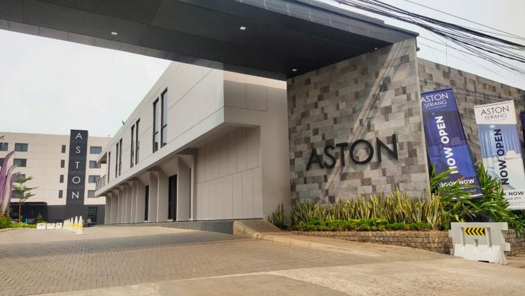 Aston Serang Hotel Convention Center. (Foto: TitikNOL)