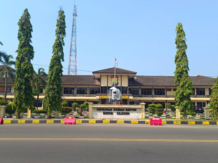 Mapolres Cilegon. (Foto: TitikNOL)
