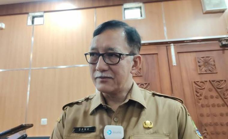 Kepala Badan Pengelolaan Keuangan, Pendapatan dan Aset Daerah (BPKPAD) Kota Cilegon, Dana Sujaksani. (Foto: TitikNOL)