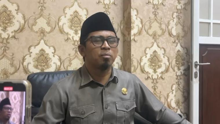 Sekertaris DPRD Kota Serang Ahmad Nuri. (Foto: TitikNOL)