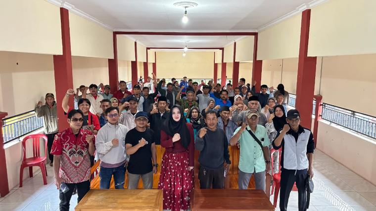 Suasana sosialisasi Empat Pilar MPR RI di Curug Jaya Mas, Kecamatan Padarincang, Kabupaten Serang, (23/04/2025). (Foto: TitikNOL)