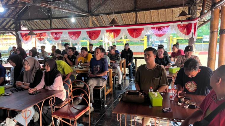 Para pemuda asal Kota Serang saat mengikuti pelatihan kesiapsiagaan bencana (TitikNOL)